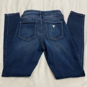 Guess Sexy Curve Skinny Jeans